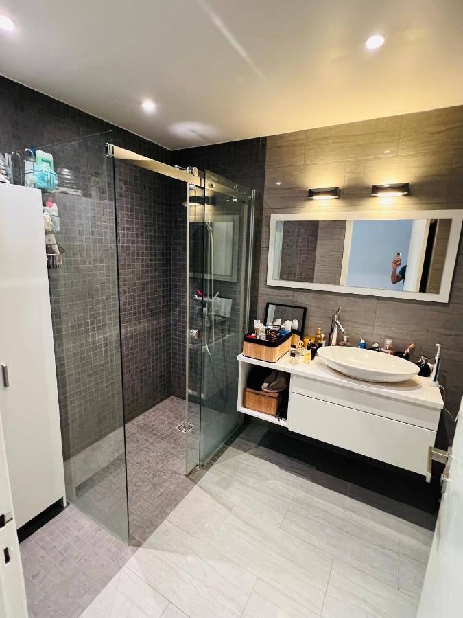 John Homestay Room In Nizza Exterior foto
